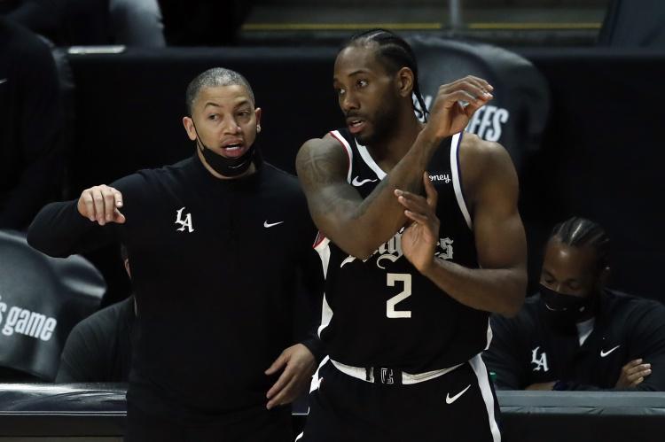 海星直播-泰伦-卢：我给小卡展示乔丹&amp;amp;科比的脚步 他真的学进去了